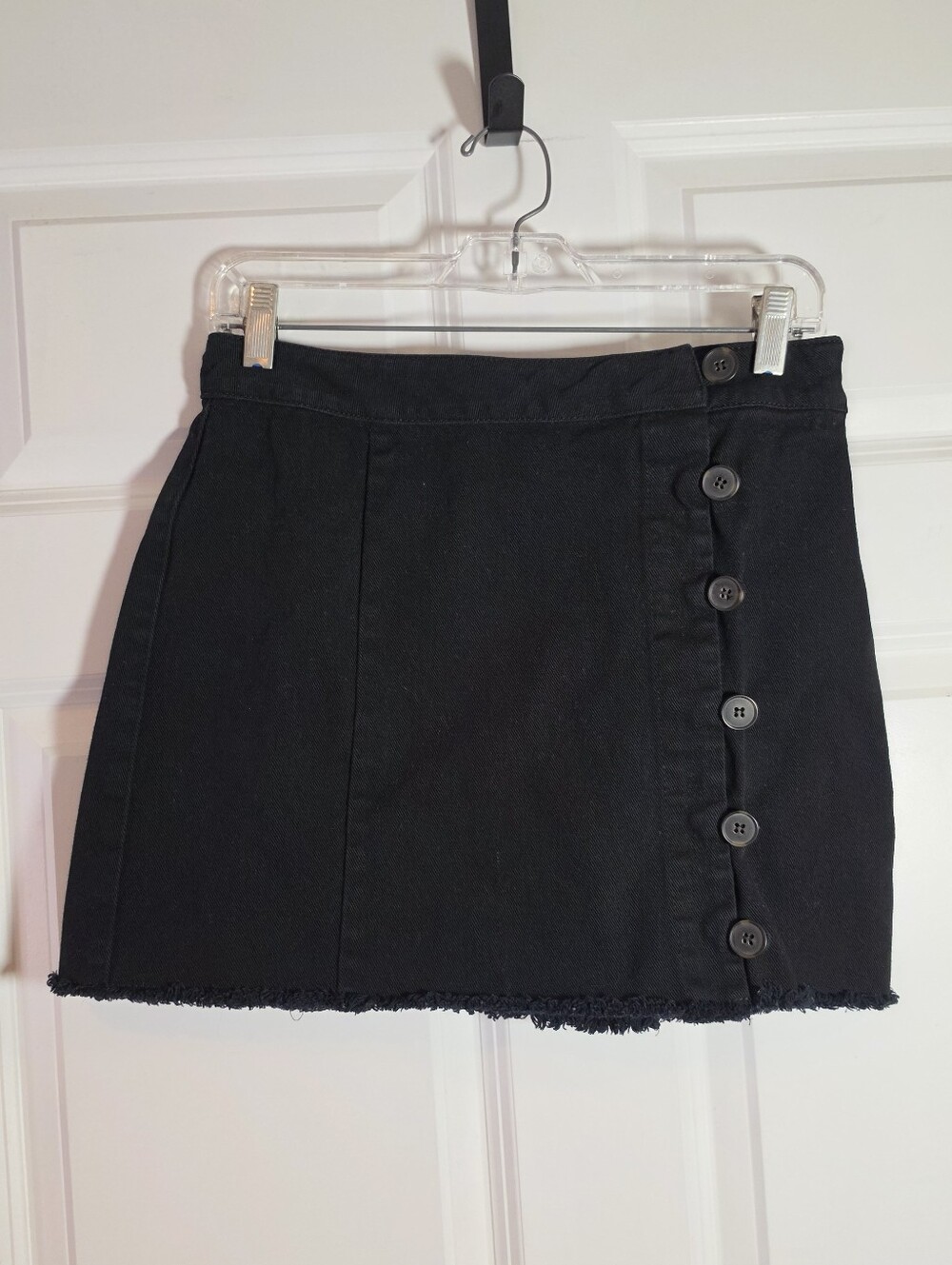 Forever 21 Black Button-Front And Side Zip Denim Mini Skirt M